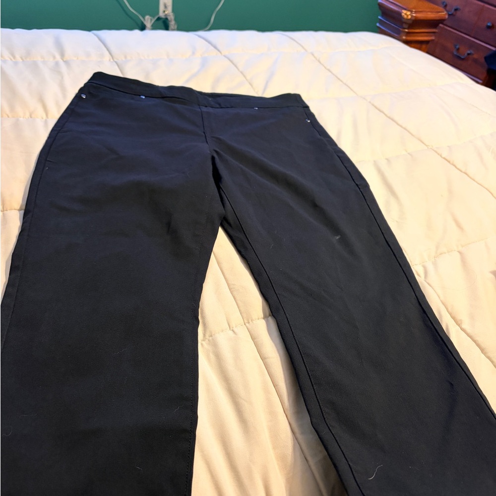 Mario Serrani Elegant Black Capris